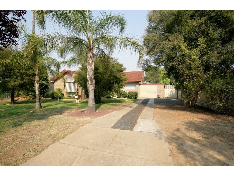 15 Moran Street, Tolland, Wagga Wagga NSW 2650