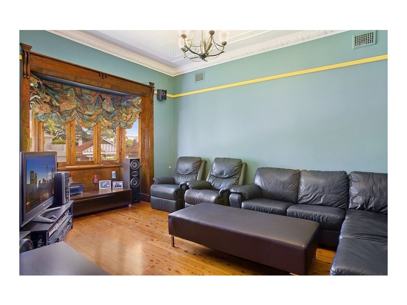 6 Taylor Street, Canada Bay NSW 2046