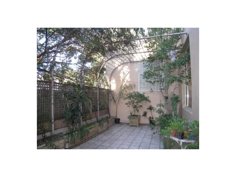 33/150 Forbes Street, Woolloomooloo NSW 2011