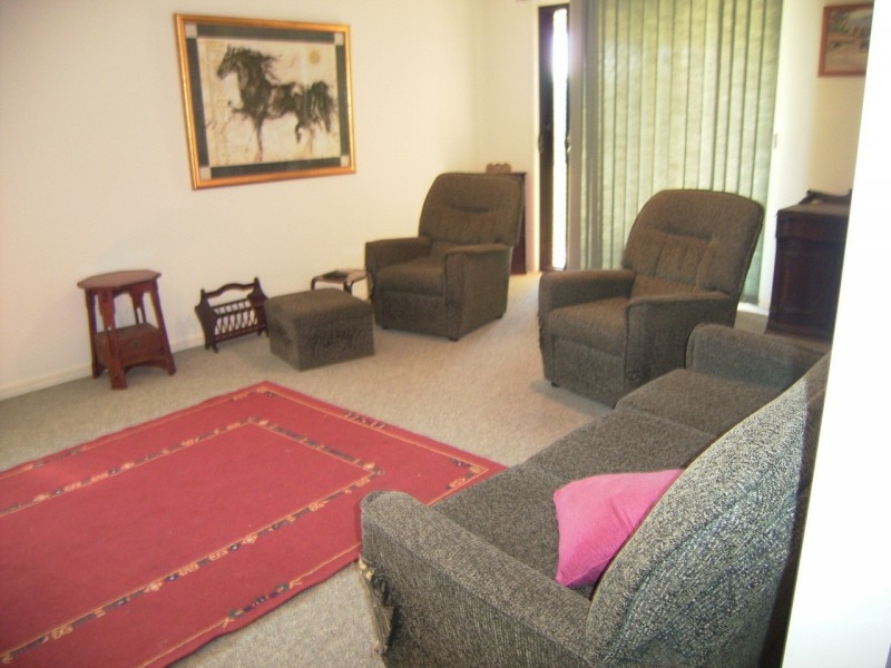 16 Gumtree Drive, Urraween QLD 4655