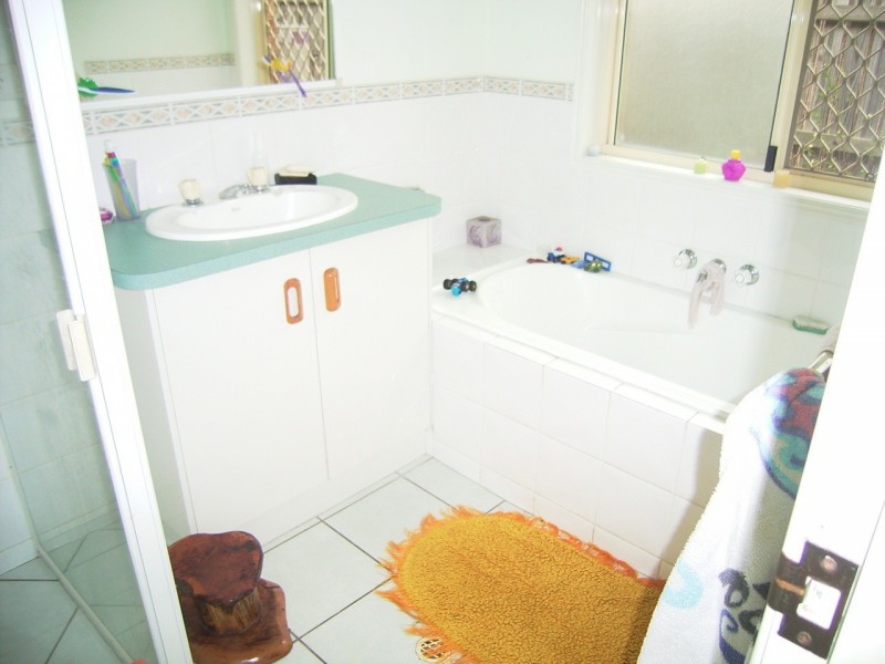 46 Thornbill Drive, Eli Waters QLD 4655