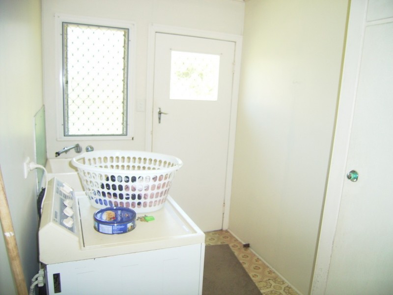 42 Esplanade, Point Vernon QLD 4655
