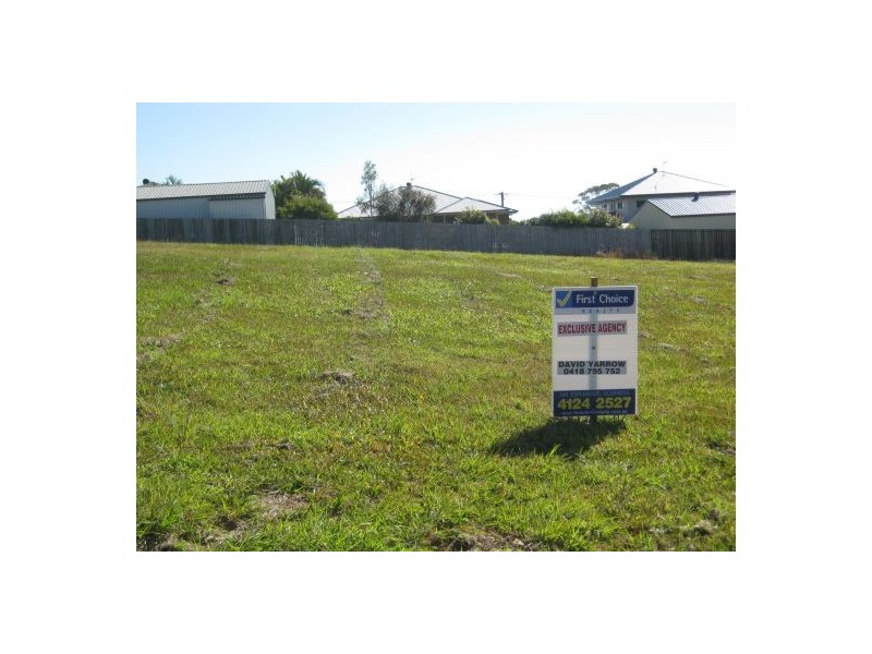 33 Christensen Street, Urraween QLD 4655
