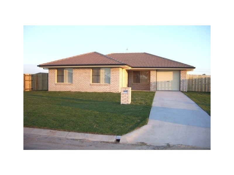 6 Kensi Court, Point Vernon QLD 4655