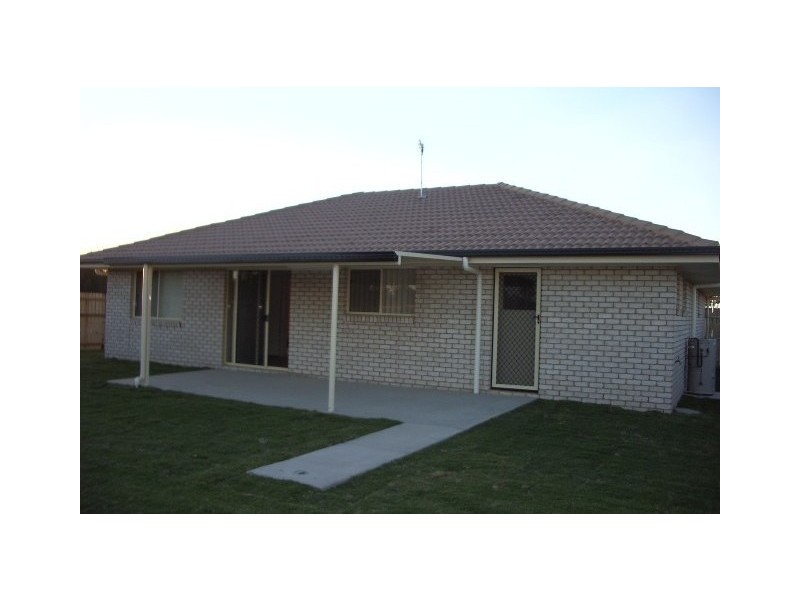 6 Kensi Court, Point Vernon QLD 4655