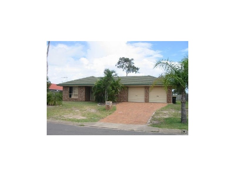 5 Rosella Way, Eli Waters QLD 4655