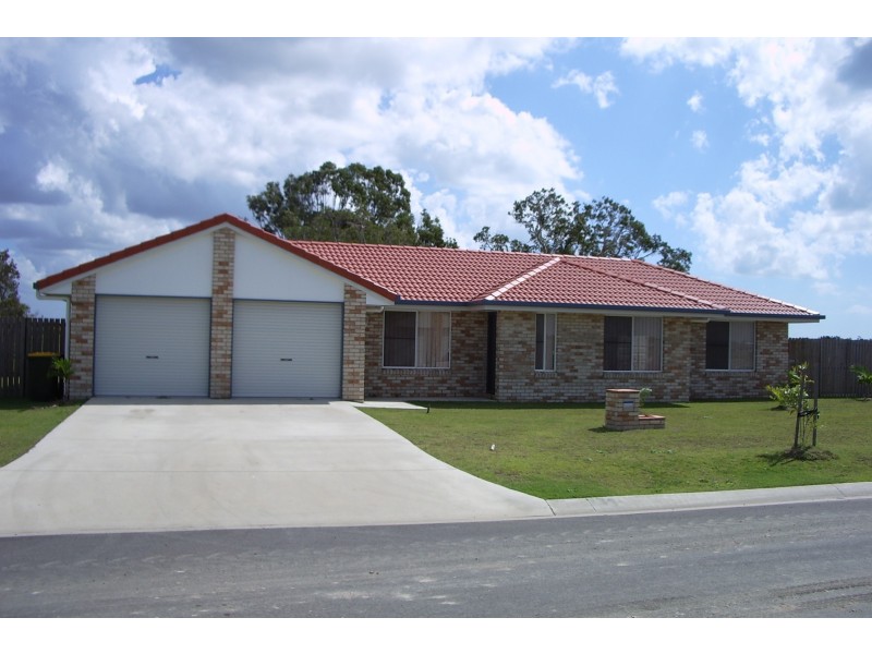 8 BUNYA Court, Eli Waters QLD 4655