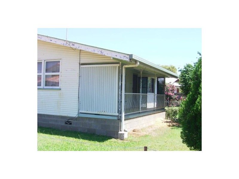 42 Esplanade, Point Vernon QLD 4655