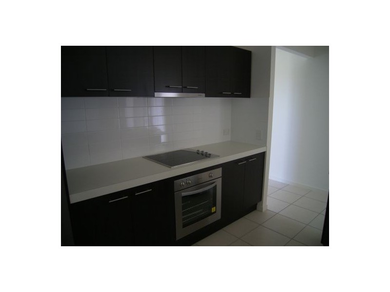 7 Wongala Way, Mariner’s Cove, Eli Waters QLD 4655