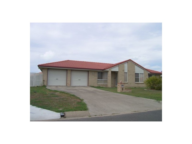 1 Burnett Court, Eli Waters QLD 4655