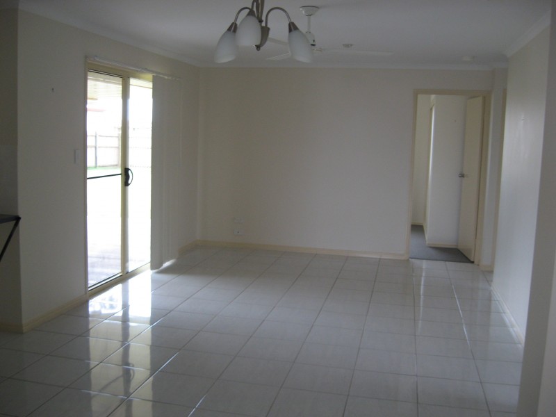 37 GUNSYND WAY, Point Vernon QLD 4655