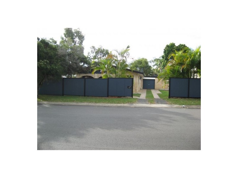60 SPENCE STREET, Point Vernon QLD 4655