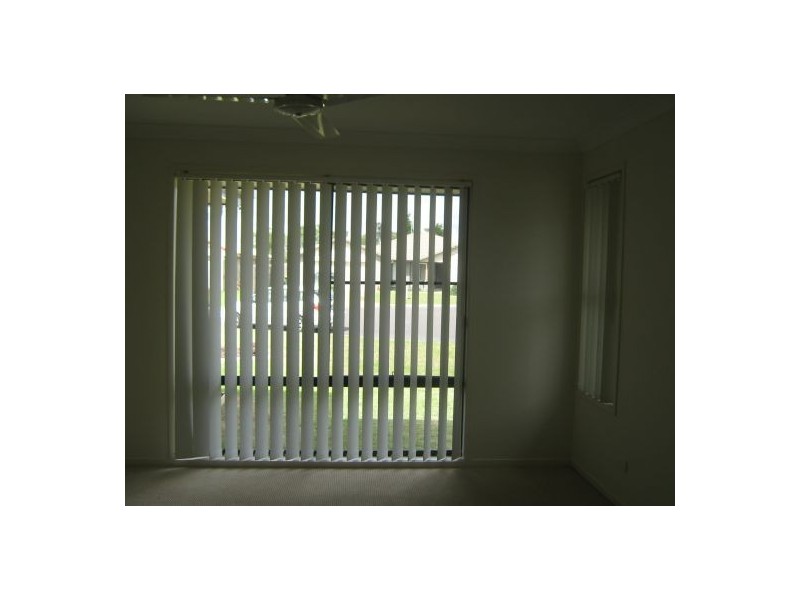 3 GOLDEN GROVE COURT, Eli Waters QLD 4655