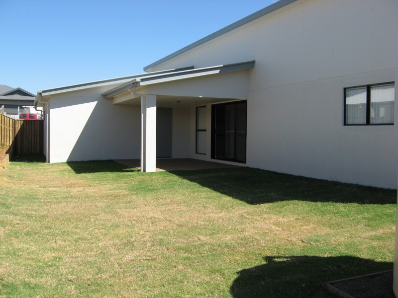 16 BAY PARK DRIVE, Wondunna QLD 4655