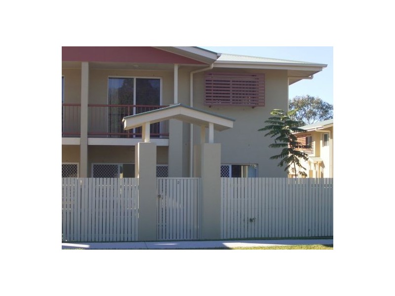 2/58 Stephenson Street, Scarness QLD 4655