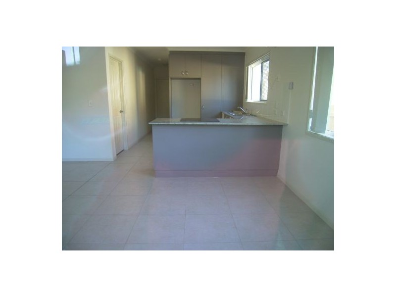 2/58 Stephenson Street, Scarness QLD 4655