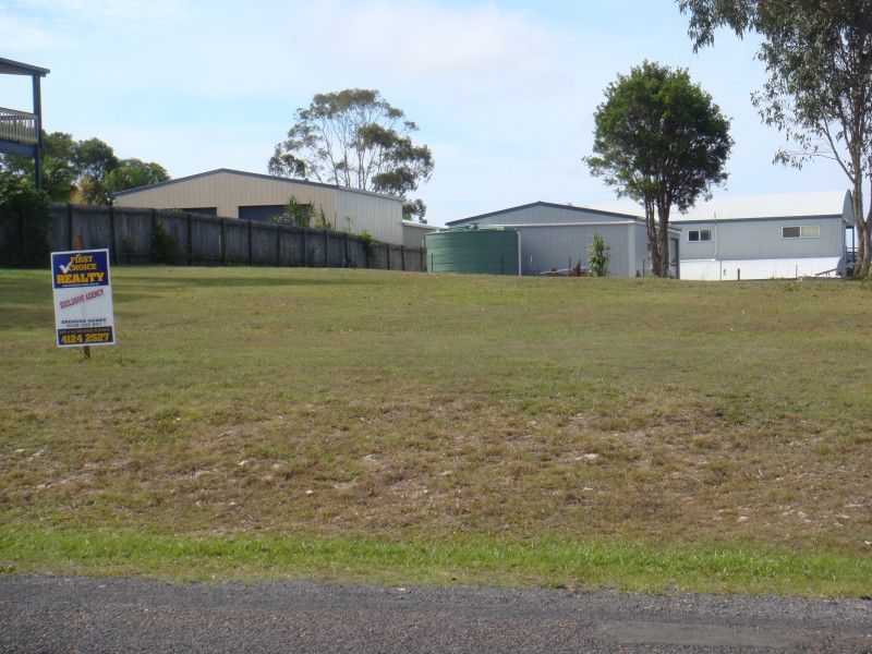 12 Pacific Dr, Booral QLD 4655