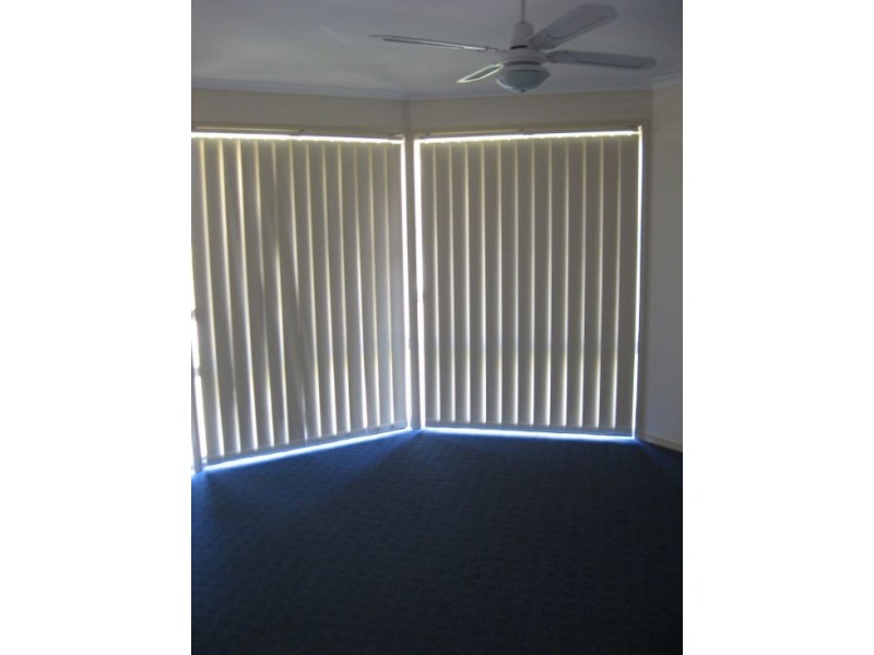 44 ANCHORAGE CCT, Point Vernon QLD 4655