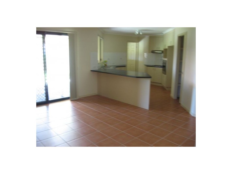 44 ANCHORAGE CCT, Point Vernon QLD 4655
