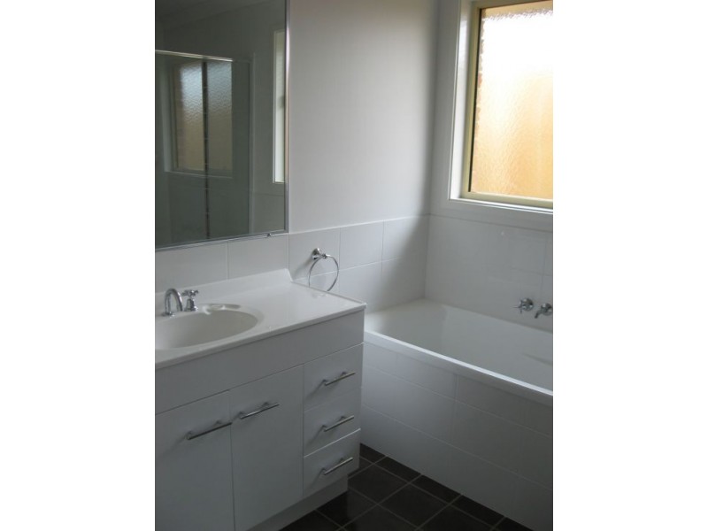 5 PEAT COURT, Wondunna QLD 4655