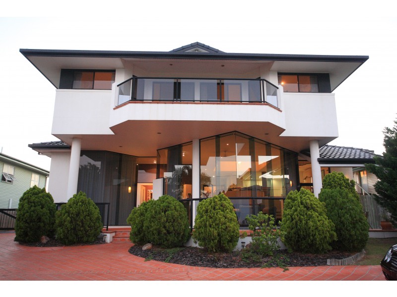 Point Vernon QLD 4655