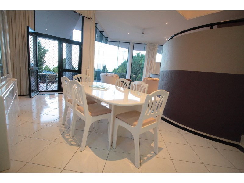 Point Vernon QLD 4655