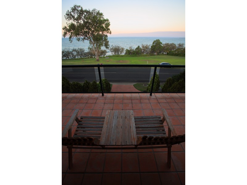 Point Vernon QLD 4655