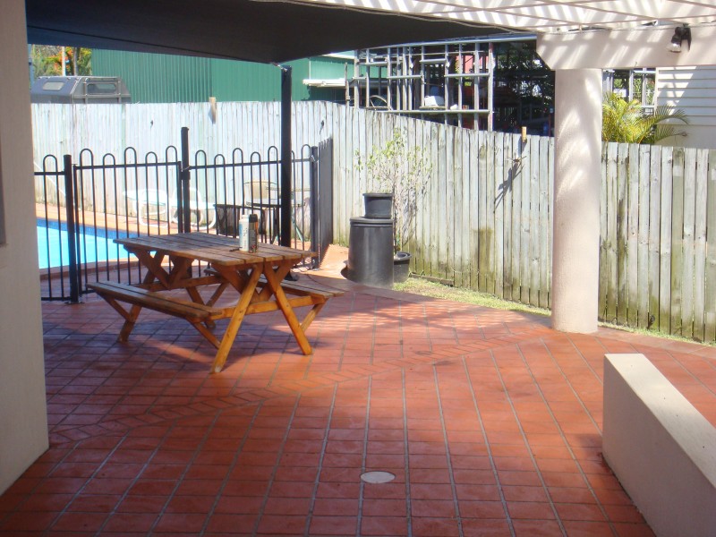 Point Vernon QLD 4655