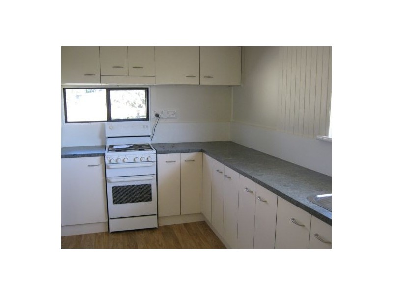 51 KING STREET, Urangan QLD 4655