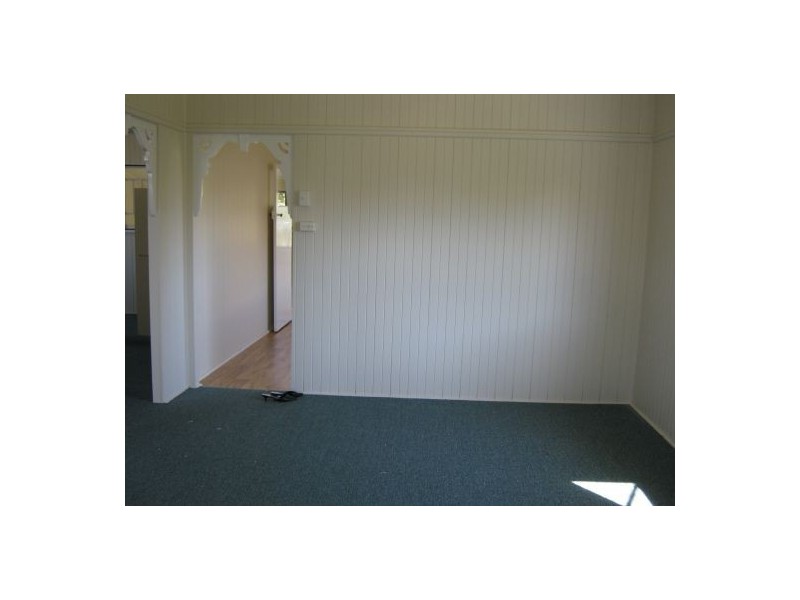 51 KING STREET, Urangan QLD 4655