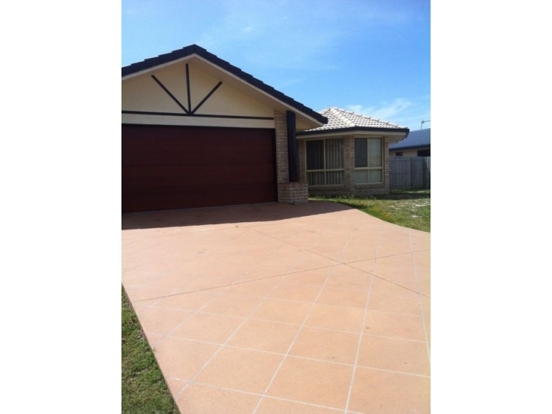 5 ENDEAVOUR WAY, Eli Waters QLD 4655