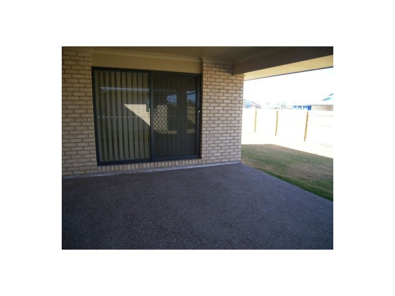 8 WONGALA WAY, Eli Waters QLD 4655