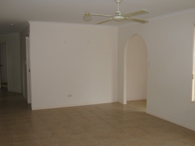 9 BUNYA COURT, Eli Waters QLD 4655