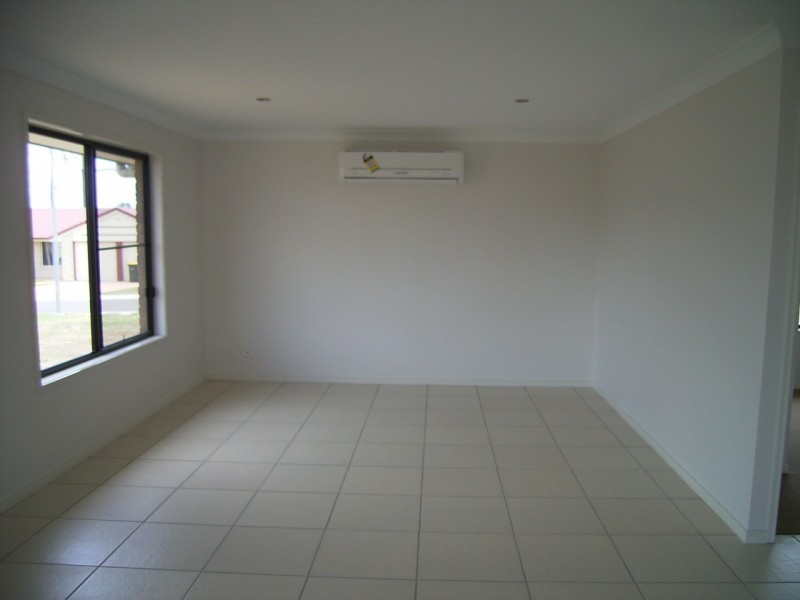 2 BIANCA COURT, Torquay QLD 4655