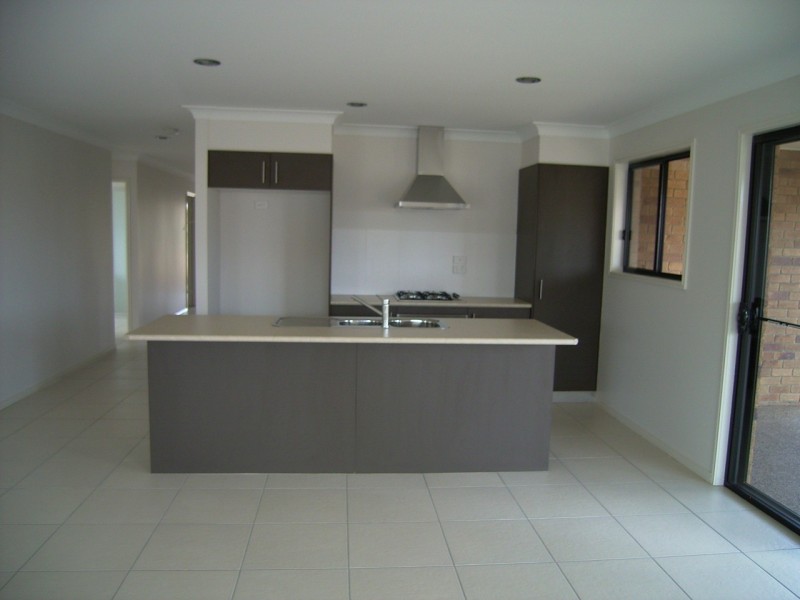 2 BIANCA COURT, Torquay QLD 4655