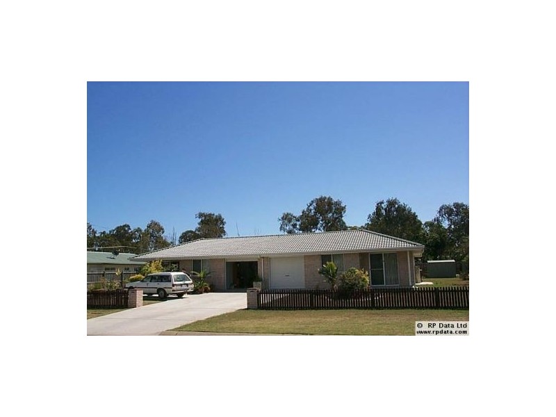 2 61 Corser Street, Point Vernon QLD 4655