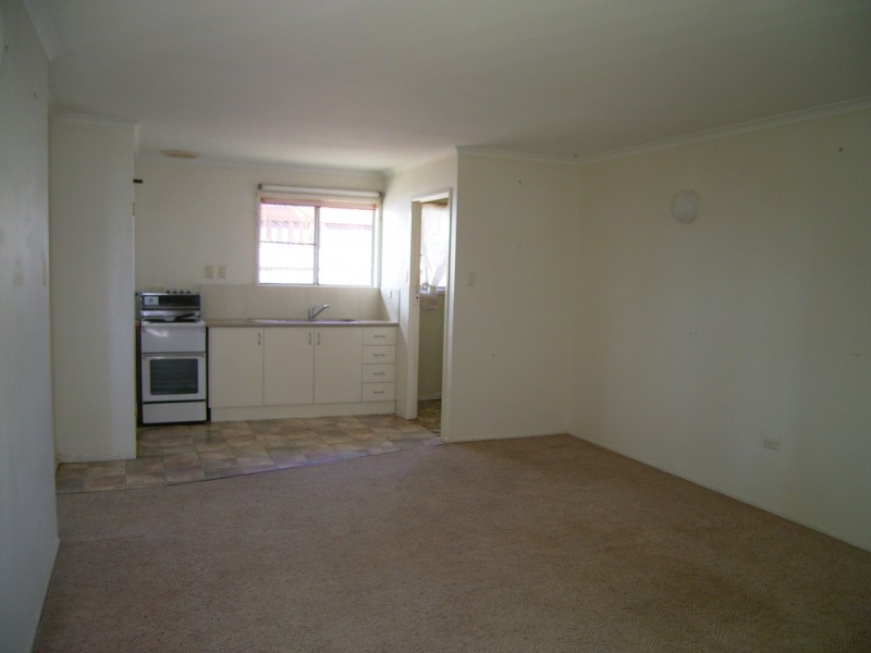5 Kelly, Point Vernon QLD 4655