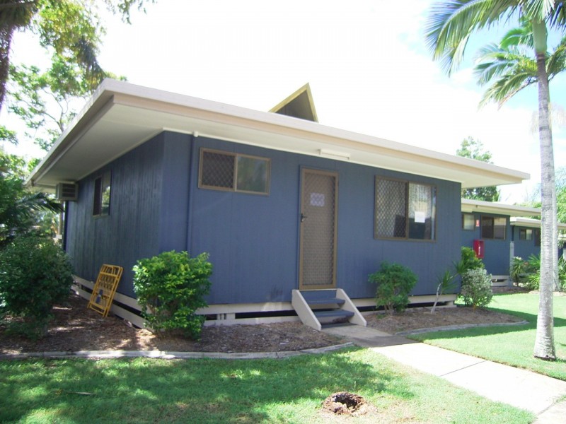 100/49 Elizabeth, Urangan QLD 4655