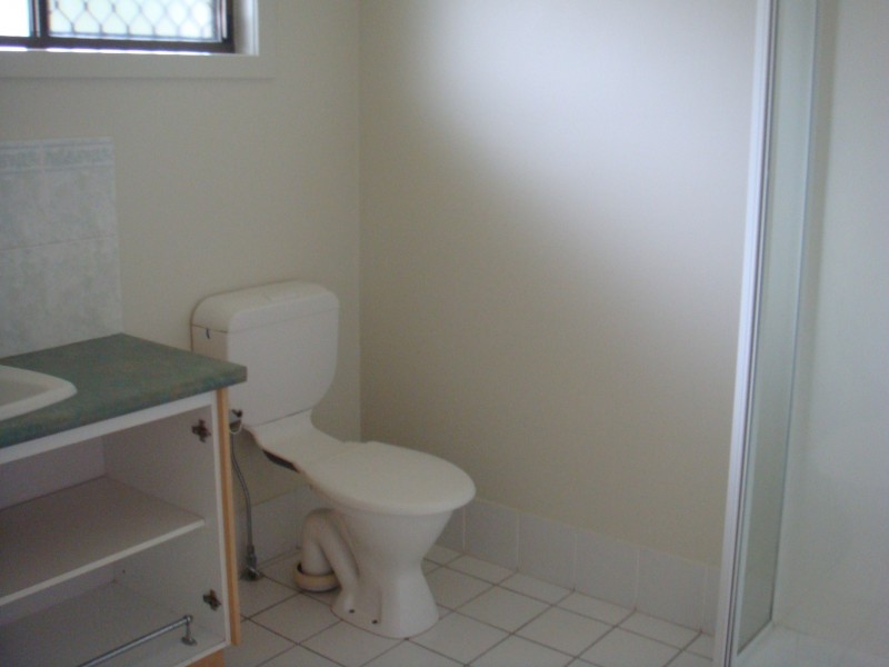 100/49 Elizabeth, Urangan QLD 4655