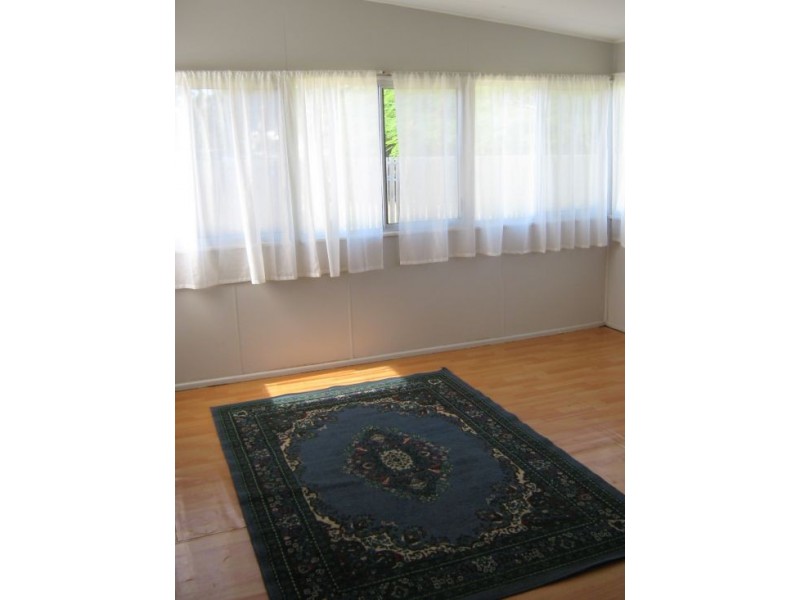 41 SHELL STREET, Urangan QLD 4655