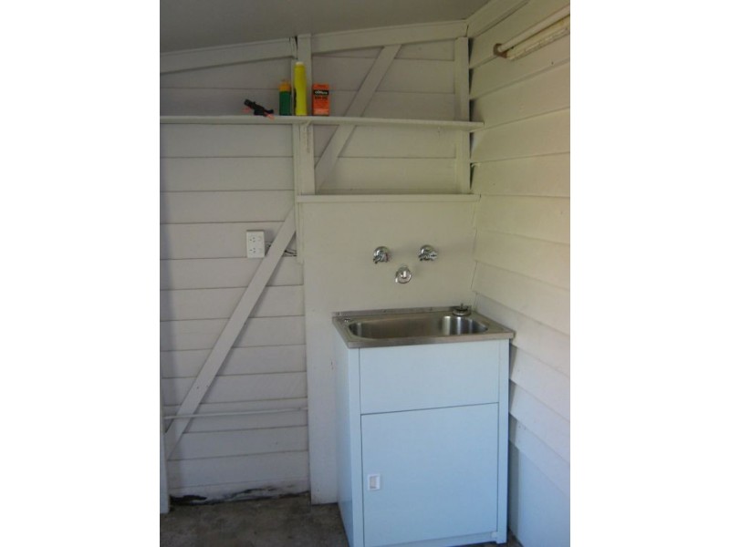 41 SHELL STREET, Urangan QLD 4655