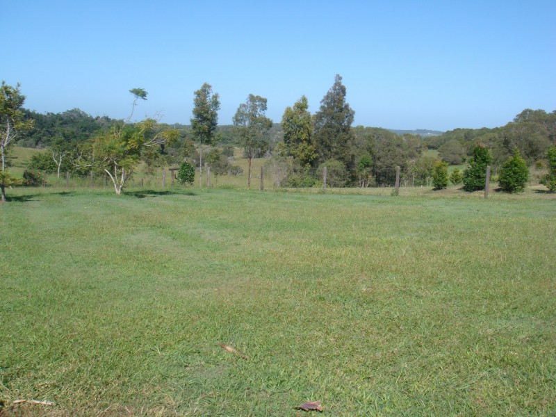 17 High Point Rd, Dundowran QLD 4655