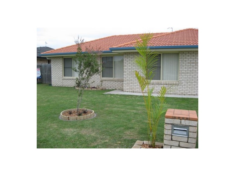 70 BANKSIA STREET, Point Vernon QLD 4655
