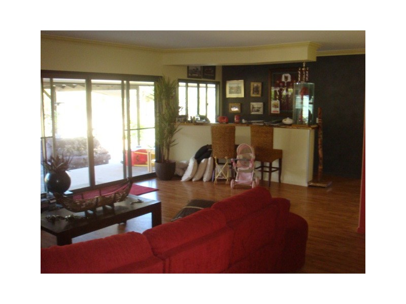 16 Scanlan St, Sunshine Acres QLD 4655