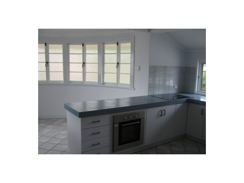 488 ESPLANADE, Urangan QLD 4655