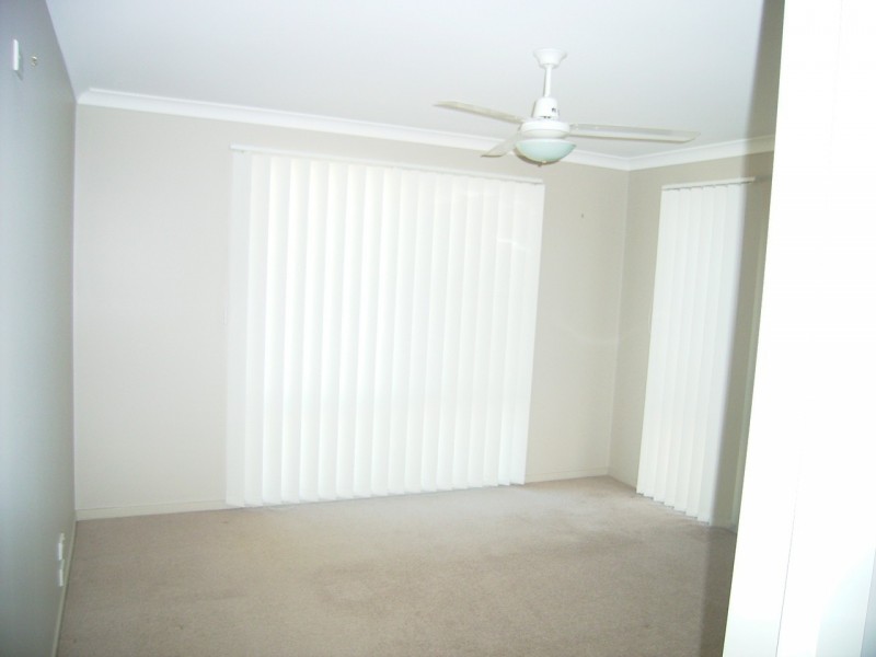 2 Endeavour Way, Eli Waters QLD 4655