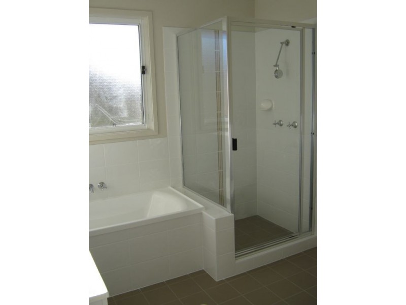 5 MIA COURT, Wondunna QLD 4655