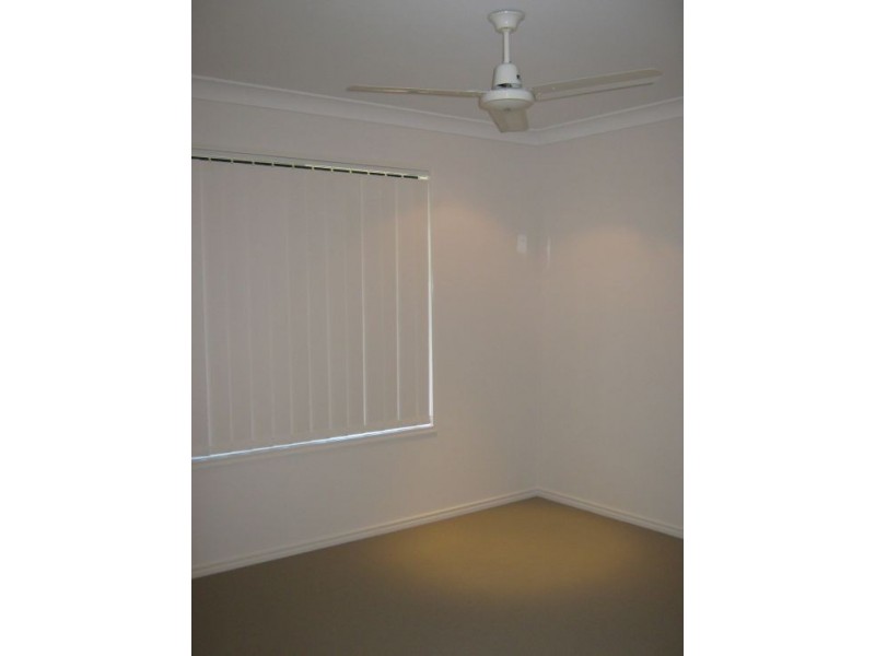 25 BIANCA COURT, Torquay QLD 4655