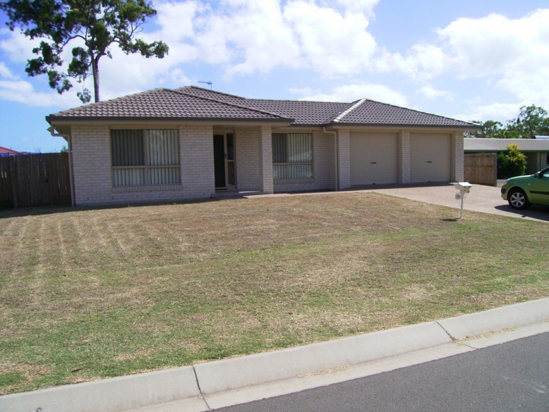 12 TRILL COURT, Urangan QLD 4655