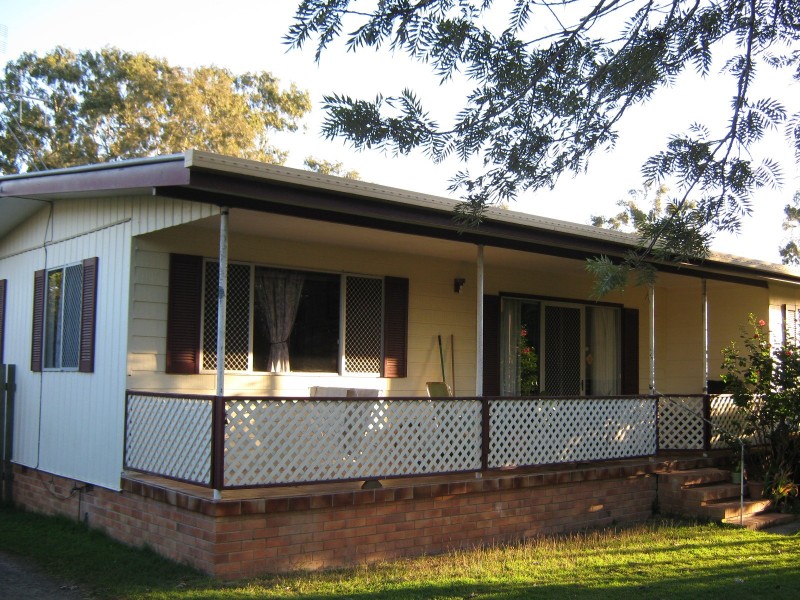 30 BRIGHTON STREET, Point Vernon QLD 4655